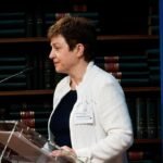 Η επικεφαλής του ΔΝΤ Κρισταλίνα Γκεοργκίεβα στο βήμα ομιλίας.