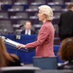 Η Ούρσουλα φον ντερ Λάιεν σε ομιλία για την πτώση ρωσικού πυραύλου στην Πολωνία