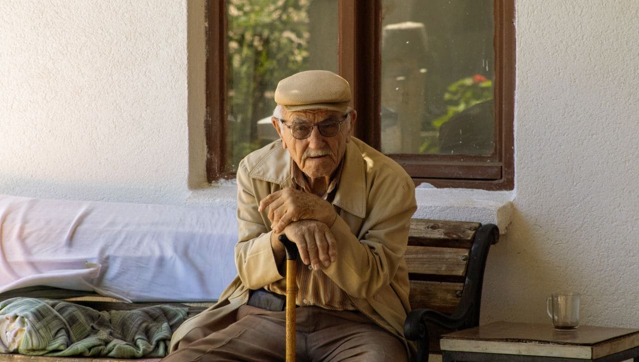 Αρχικη 7 Συνταξιούχος περιμένει τον επανυπολογισμό της σύνταξής του από τον ΕΦΚΑ